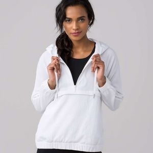 Lululemon Pack Light 1/2 Zip Pullover